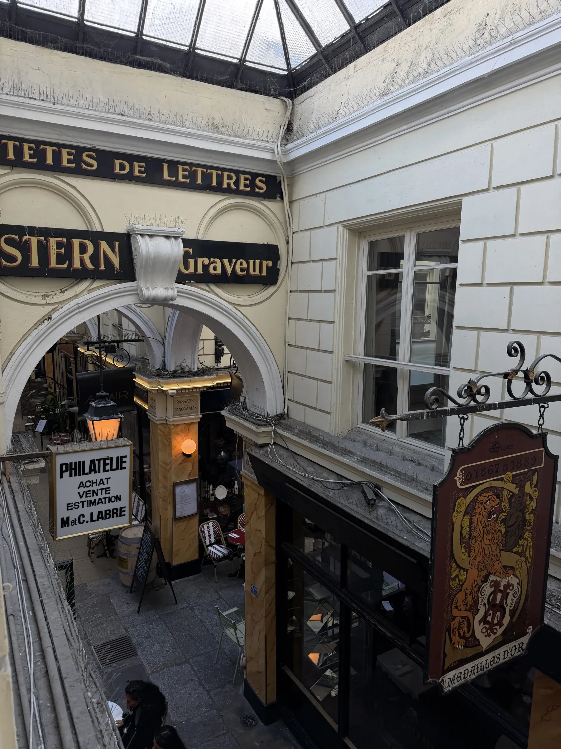 The Stern Graveur frontage inside Passage des Panoramas, Paris